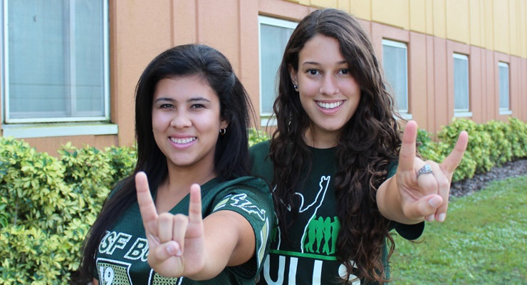 USF students showing Bulls Pride!